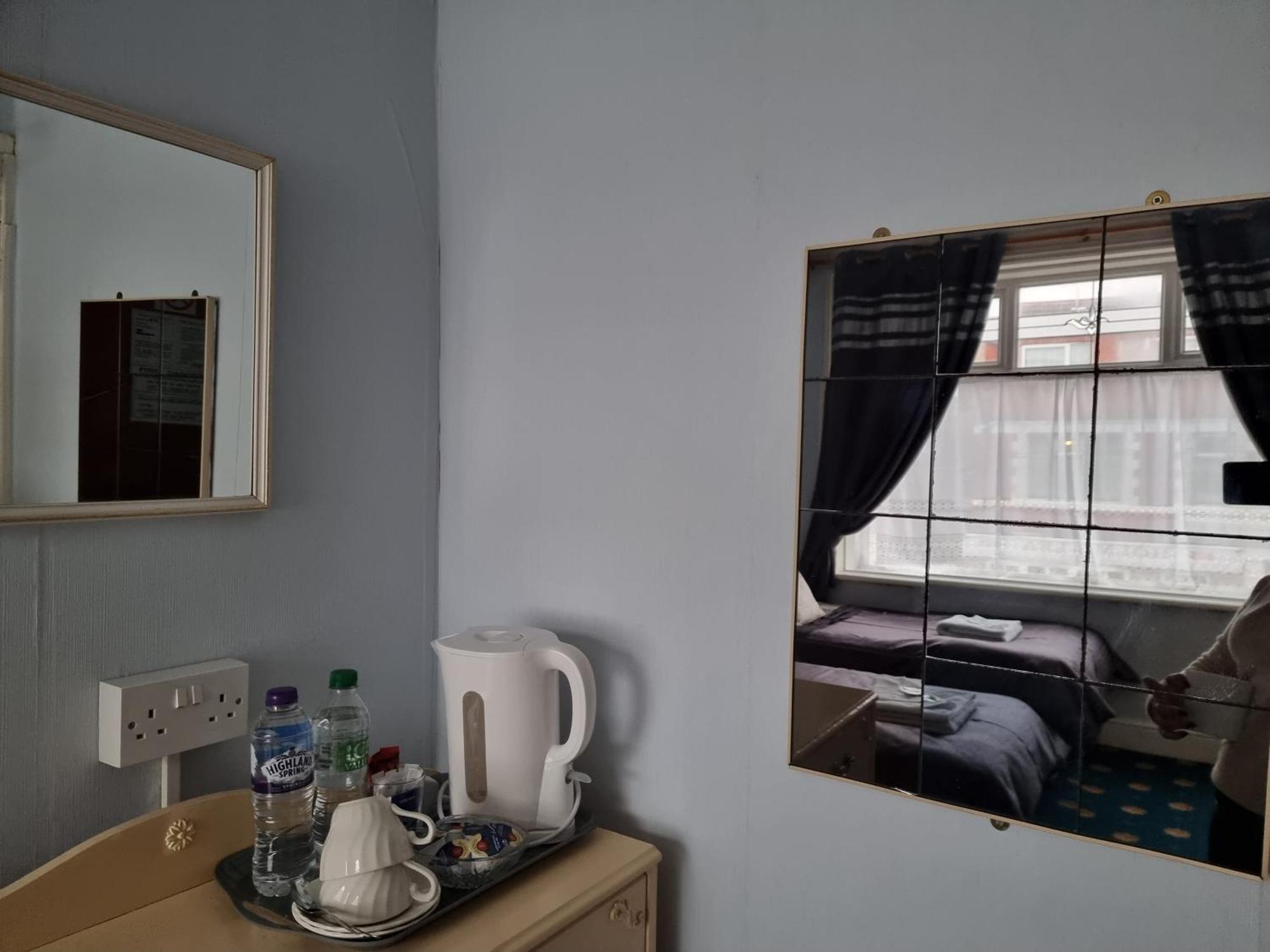 The Glen Stuart Hotel Blackpool Habitación foto